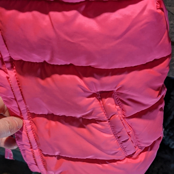 Baby GAP Bright Pink Toddler Vest - Picture 4 of 5
